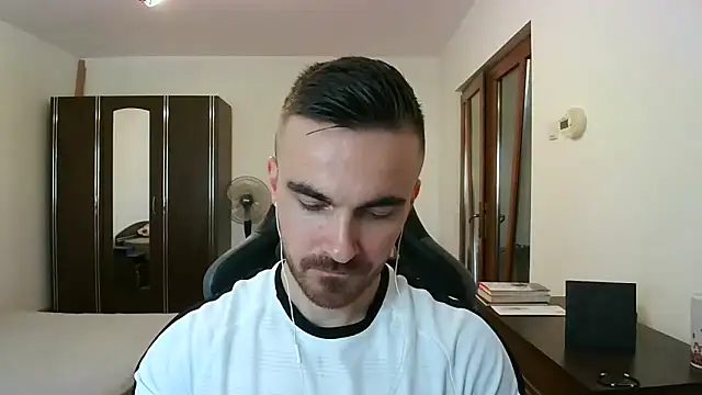 mu5clemania2 online show from 12-15-25, 01:26