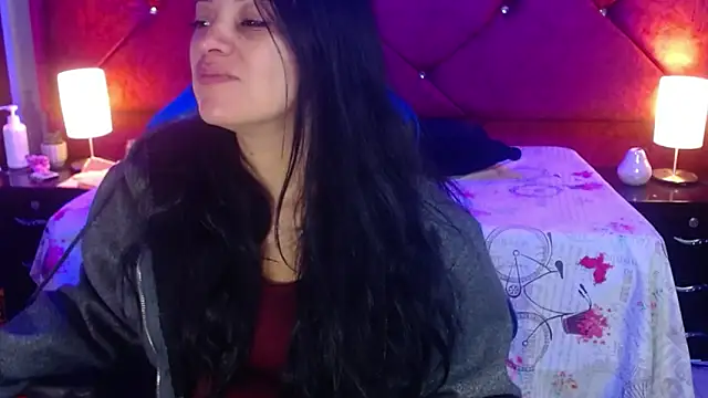 Julietacollins06 online show from 04-29-26, 01:15