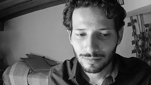 Nicholasrodrii online show from 06-17-26, 10:21