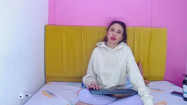 Snapshot of angelinabrookcm101 chatting on 12-03-24, 09:22 angelinabrookcm101 online show from 12-03-24, 09:22