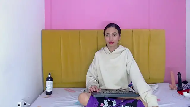 Snapshot of angelinabrookcm101 chatting on 12-07-24, 08:22 angelinabrookcm101 online show from 12-07-24, 08:22