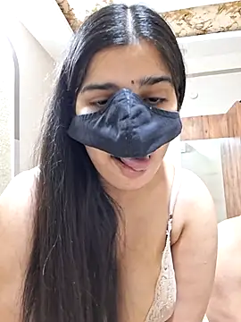 aaliya bhattt online show from 02-24-26, 07:39