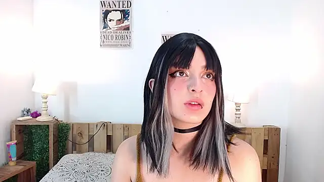 EvaHalsey online show from 12-10-24, 07:43