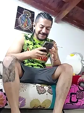 AndresSmith   online show from 02-18-25, 01:00