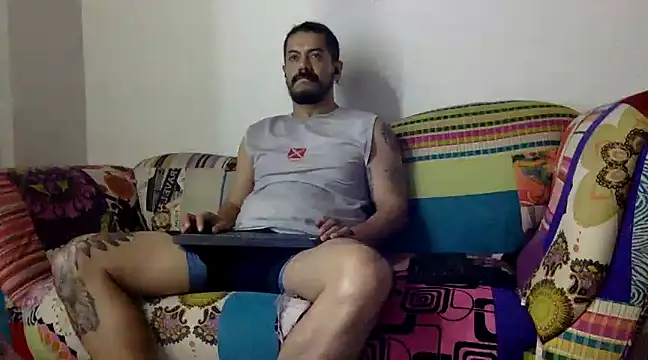 AndresSmith   online show from 03-08-25, 09:28