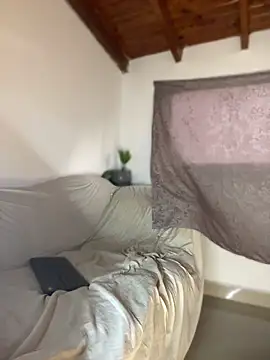 AndresSmith   online show from 04-15-26, 07:32