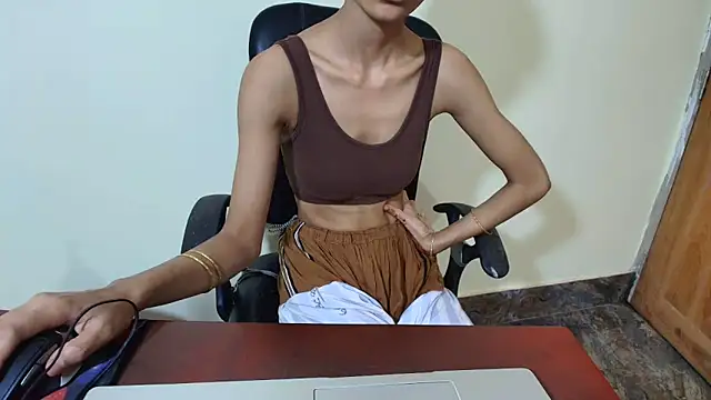 Srabontii online show from 04-04-26, 02:03