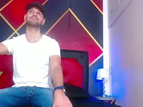 CindyandCarlo online show from 03-01-25, 12:23