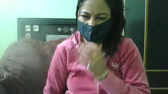 couplesuni online show from 02-04-25, 04:05