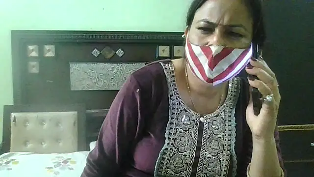 couplesuni online show from 02-12-25, 11:07