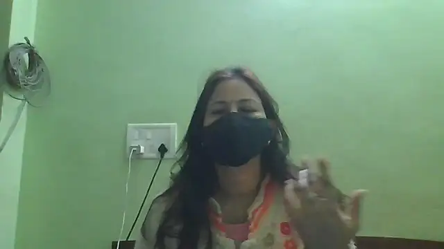 couplesuni online show from 02-05-26, 03:44