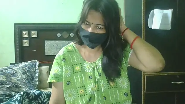 couplesuni online show from 05-04-26, 02:07