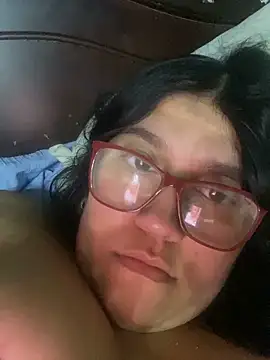 dafne19  online show from 11-14-25, 04:44