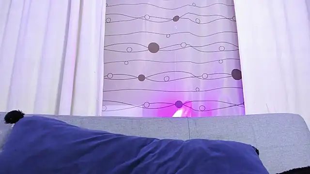 Snapshot of LukaCastillo chatting on 03-06-25, 04:08 LukaCastillo online show from 03-06-25, 04:08