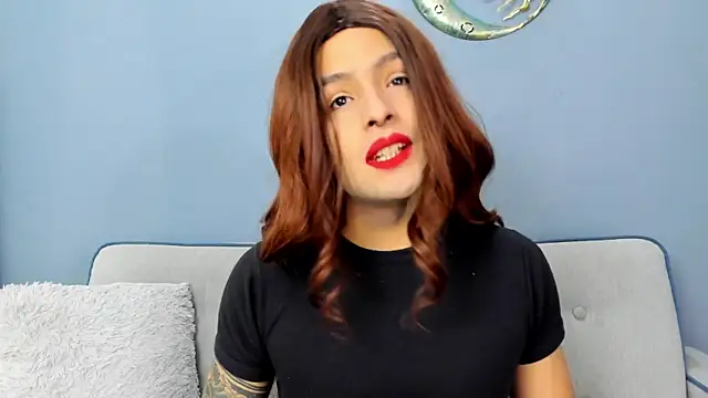 Snapshot of LukaCastillo chatting on 10-29-25, 07:15 LukaCastillo online show from 10-29-25, 07:15