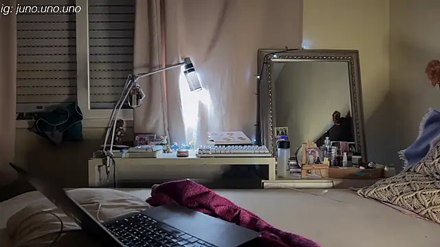 Snapshot of yudrayeb chatting on 12-04-24, 01:58 yudrayeb online show from 12-04-24, 01:58