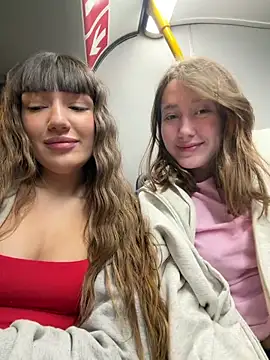 Snapshot of Sophie_Avory chatting on 02-05-26, 03:27 Sophie Avory online show from 02-05-26, 03:27