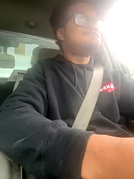 Snapshot of demonpt3 chatting on 11-10-25, 02:27 demonpt3 online show from 11-10-25, 02:27