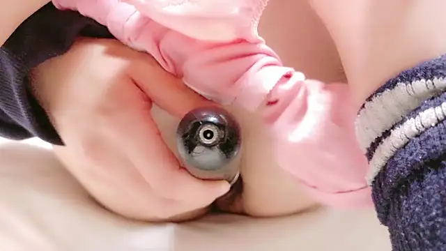 Snapshot of yukinA_xoxo chatting on 02-10-25, 06:24 yukinA xoxo online show from 02-10-25, 06:24