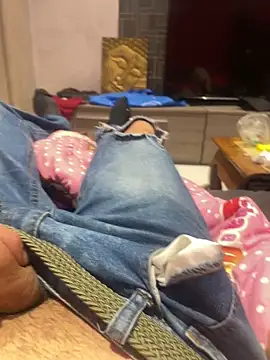 Snapshot of vinssssss1w34 chatting on 10-07-25, 11:35 vinssssss1w34 online show from 10-07-25, 11:35