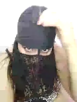 Snapshot of Romayssae_Ali-Arabic chatting on 02-15-25, 10:10 Romayssae Ali-Arabic online show from 02-15-25, 10:10