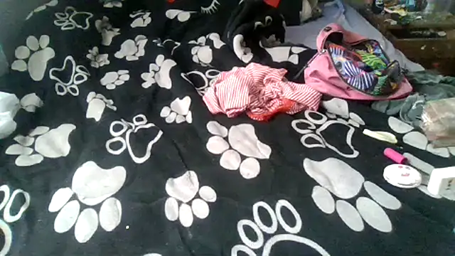 Snapshot of Conyvai27 chatting on 03-13-25, 04:34 Conyvai27 online show from 03-13-25, 04:34