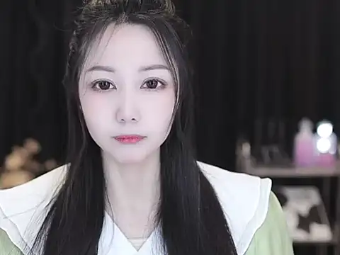 Nuyoah-77 online show from 03-10-26, 06:51