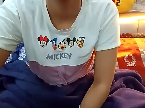 GoldnessAishu online show from 12-04-24, 01:42