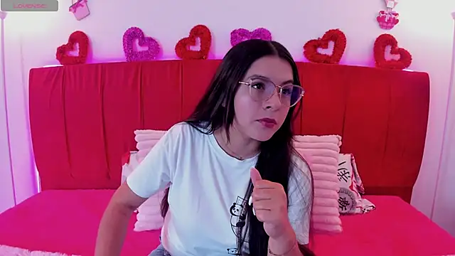 Alice Summer1 online show from 02-06-26, 09:40