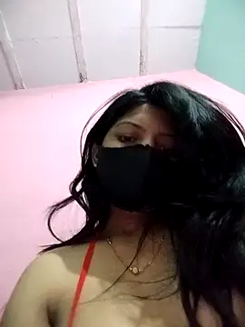 Hotty-Divya online show from 05-10-26, 03:44