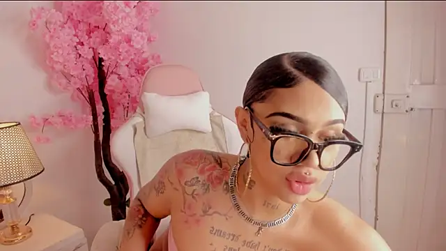 Mia Jansen online show from 02-16-25, 12:41