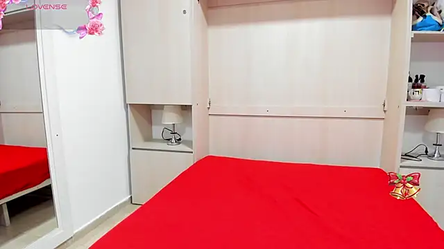 EmilyyStuart online show from 01-29-25, 03:33