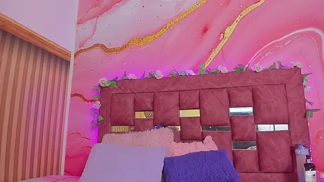 melody paris online show from 11-08-25, 10:59