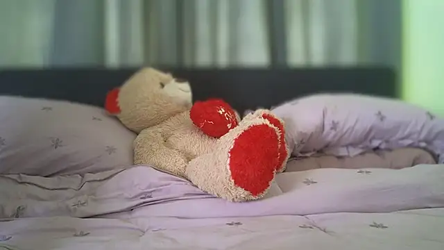 longislandprincess online show from 04-04-26, 03:42