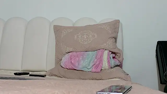 latinfeet-qos online show from 03-20-26, 03:11