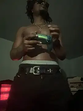 SluttyLyfe4L online show from 05-16-26, 10:36