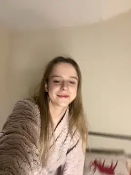 SexyPetiteGirl05 online show from 03-22-26, 11:19