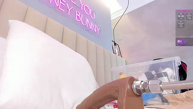 SOFIAGOEZ30 online show from 10-08-25, 10:46