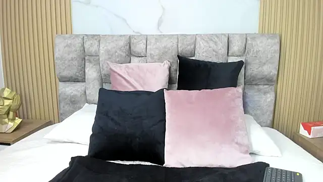 Snapshot of Khalifa_fletcher chatting on 03-18-25, 10:37 Khalifa fletcher online show from 03-18-25, 10:37