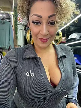 Snapshot of Katti_Barrera chatting on 07-02-26, 08:26 Katti Barrera online show from 07-02-26, 08:26