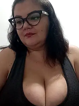 Madisonpalacio online show from 10-25-25, 12:18