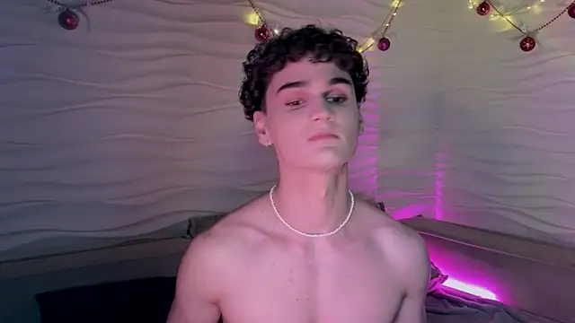 adam 21cm   online show from 01-10-25, 07:43