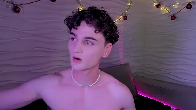 adam 21cm   online show from 01-12-25, 07:42