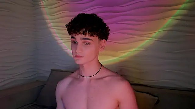 adam 21cm   online show from 03-06-25, 04:17