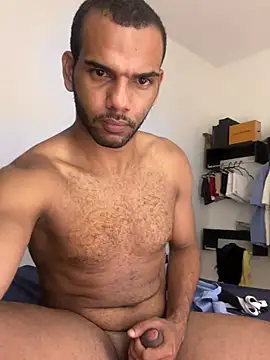 Snapshot of noahmarins chatting on 01-13-26, 04:29 noahmarins online show from 01-13-26, 04:29