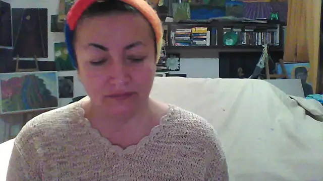 MariaAnaSunshine online show from 10-23-25, 04:12