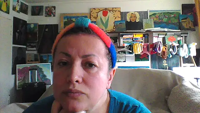 MariaAnaSunshine online show from 11-12-25, 11:10