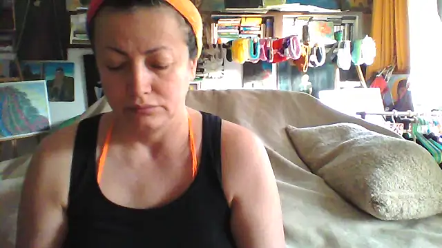 MariaAnaSunshine online show from 11-25-25, 08:36