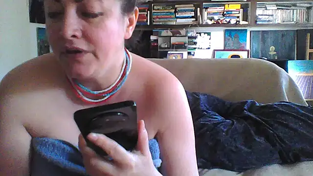 Snapshot of MariaAnaSunshine chatting on 03-04-26, 10:10 MariaAnaSunshine online show from 03-04-26, 10:10