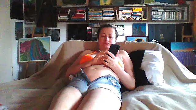Snapshot of MariaAnaSunshine chatting on 03-05-26, 06:09 MariaAnaSunshine online show from 03-05-26, 06:09